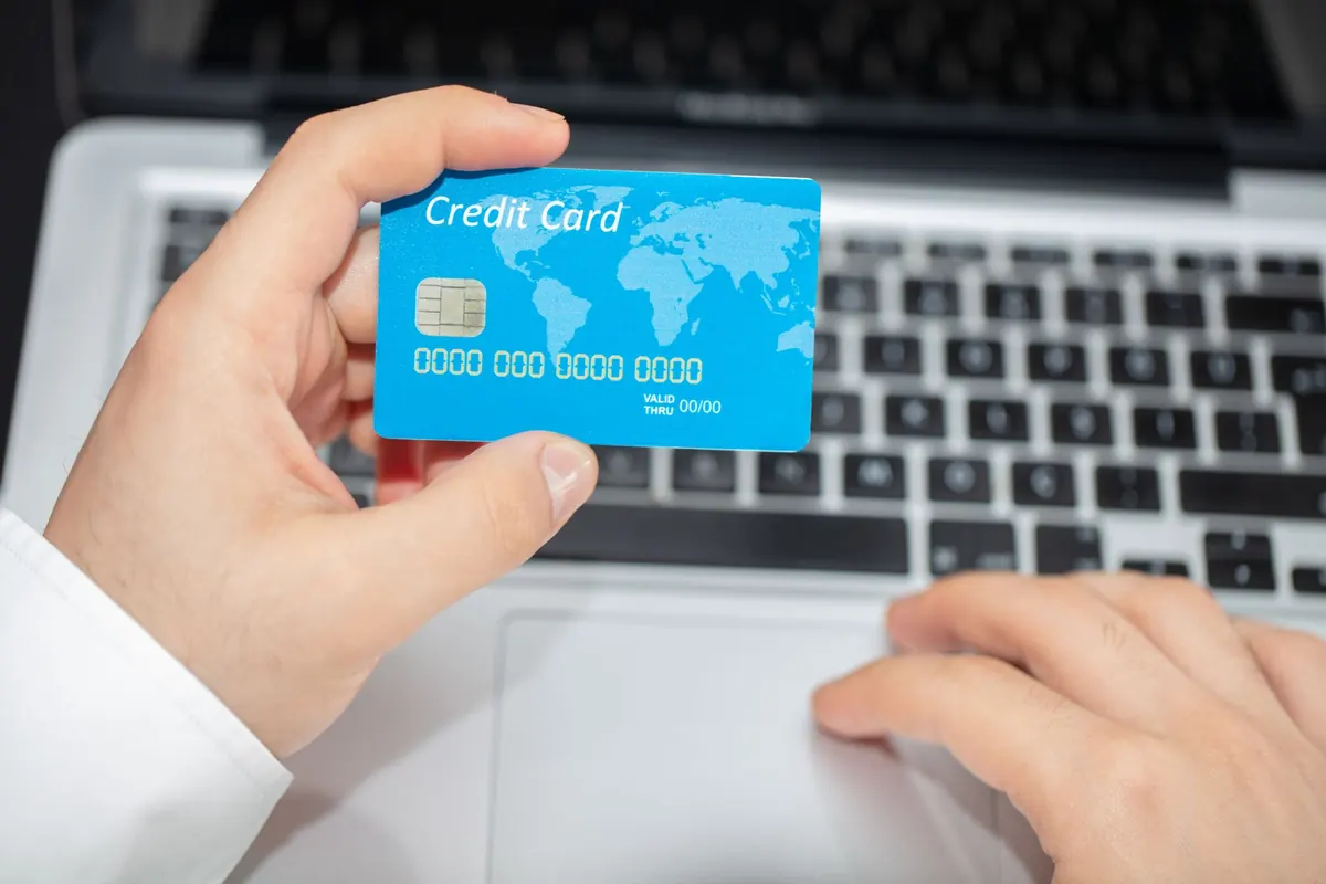 Holiday Shopping Data Security Checklist: Protecting Payment Info Online